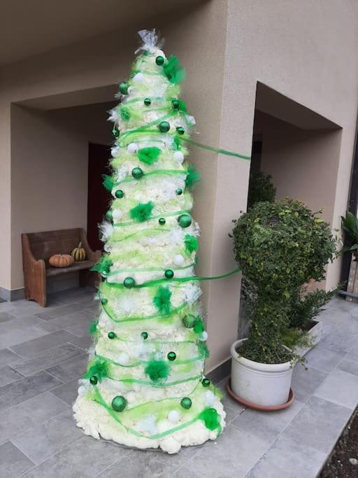 B&B Vegan La Mucca Felice - Grazioso Appartamento Nel Verde Rancio Valcuvia Exterior foto